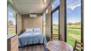 BeverleyにあるAvon River Homestead by Tiny Awayのギャラリーの写真