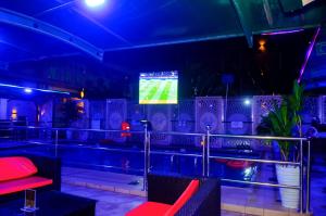 TV/trung tâm giải trí tại Hilton Euphoria Hotel