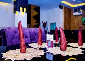 Khu vực ghế ngồi tại Hilton Euphoria Hotel