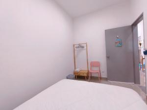 Postel nebo postele na pokoji v ubytování Bayu Temiang Luxury Design 7~8 Pax