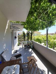 Balkón alebo terasa v ubytovaní Apartman Harfa 3
