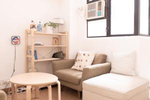 Posezení v ubytování Cozy flat in Hong Kong
