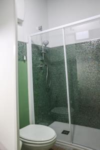 Ένα μπάνιο στο LA TANA DEL LUPO Vintage Loft +16 φωτογραφίες