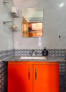 Kuchyň nebo kuchyňský kout v ubytování Shrenbute Cottage