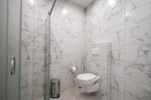 Bany a Asterashouse 2