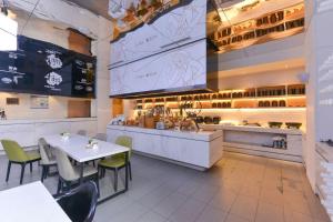 Restaurace v ubytování Atour Hotel Xujiahui Meiying