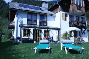 The building in which the holiday home is located