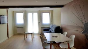 Część wypoczynkowa w obiekcie Apartamentos-Bermeo