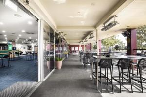 科尔顿睡帽酒店餐厅或其他用餐的地方