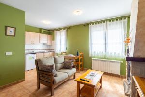 Kuchyň nebo kuchyňský kout v ubytování La Casa de Dafne Acebo