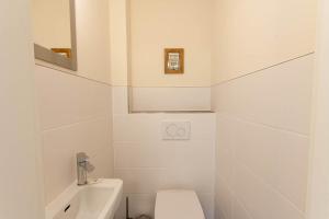 Koupelna v ubytování Ferienwohnung Lichtblick mit Balkon und Garage