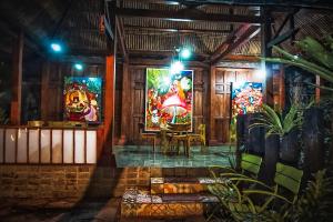 Taman di luar Arys Garden Hotel Yogyakarta