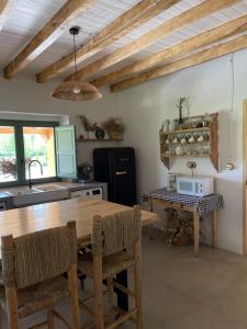Η κουζίνα ή μικρή κουζίνα στο La Casita de la Ribera