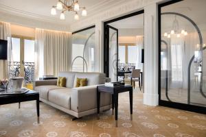 Posezení v ubytování Hotel Le Negresco