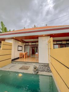 Bazén v ubytování Askhara Ubud Villa nebo v jeho okolí