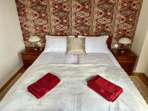 Postel nebo postele na pokoji v ubytování Alpine View Villa