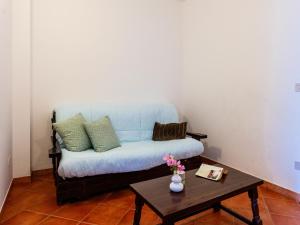 A seating area at Apartment La Colombera-2 by Interhome Még 20 kép