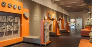 a exhibit in a museum with artifacts on display at Nachts allein im Museum - Indoor Cube in Lüneburg