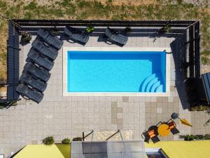 Bazén v ubytování Holiday Home Radmila by Interhome nebo v jeho okolí