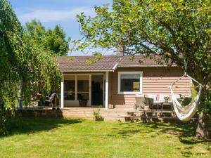 Zahrada ubytování Holiday Home Jovana - 150m to the inlet by Interhome