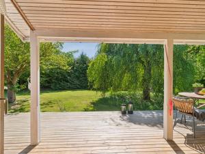 Zahrada ubytování Holiday Home Jovana - 150m to the inlet by Interhome