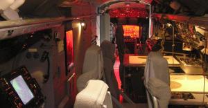 Fotografie z fotogalerie ubytování Schlafen zwischen Flugzeugen - Indoor Cube v destinaci Wursterheide