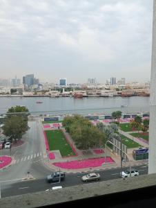 Nespecifikovaný výhled na destinaci Dubaj nebo výhled na město při pohledu z bed and breakfast