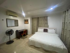 ภาพในคลังภาพของ Milestone Hotel and Suites ในMama