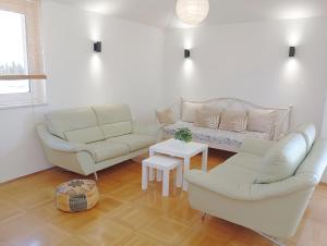 Gallery image of Barba Luka, near beach, beautiful views in Kaštela