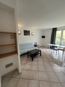 Φωτογραφία από το άλμπουμ του Appart Hôtel Residella Residence σε Gémenos