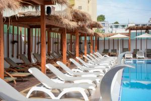Bazén v ubytování Horizont Hotel nebo v jeho okolí