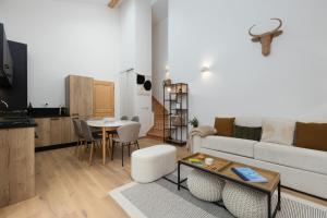 Khu vực ghế ngồi tại Le Kamdbaz, Morzine centre, 4-7 personnes