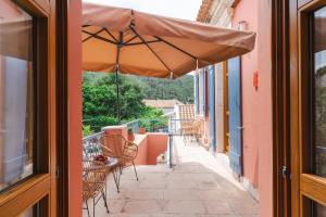 Balkón nebo terasa v ubytování Authentic Suites in Fiscardo (Archontiko)