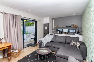 Χώρος καθιστικού στο Vygeboom Villa/ Durbanville