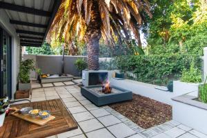 Χώρος καθιστικού στο Vygeboom Villa/ Durbanville