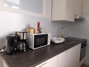 Una cocina o zona de cocina en Midi Gateway