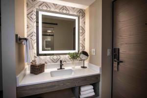 Koupelna v ubytování The Wisconsin Hotel & Conference Center