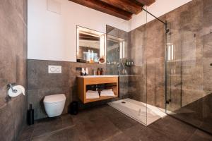 Koupelna v ubytování Hotel Traube Rattenberg