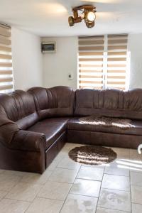 Χώρος καθιστικού στο Tourist Villa