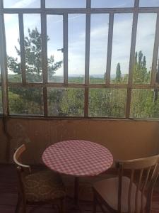 Balkón nebo terasa v ubytování Akhalkalaki Hostel