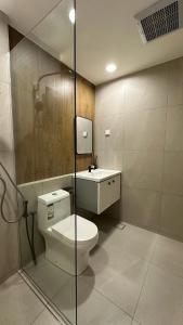 Koupelna v ubytování Yenni Villa at Country Villas, Country Heights