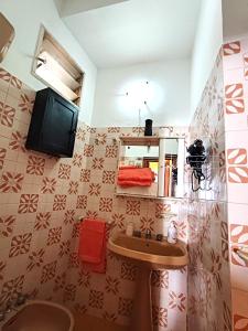 Η κουζίνα ή μικρή κουζίνα στο Almaré