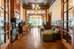 Istumisnurk majutusasutuses B&B Baron Osy Suite Second Garden