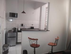 Kuhinja oz. manjša kuhinja v nastanitvi Savassi apartment, functional, practical, home work