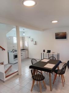 O bucătărie sau chicinetă la Departamento Casilda