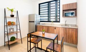 Kuchyň nebo kuchyňský kout v ubytování BOHOSTEL + 21 fotografií