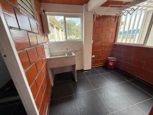 Koupelna v ubytování Apartamento Piso 2 Casa 5 Hotel Atlantis Libano