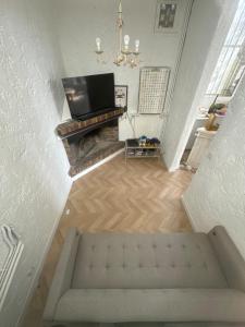 Μια τηλεόραση ή/και κέντρο ψυχαγωγίας στο Le manoir du chateau Gaillard