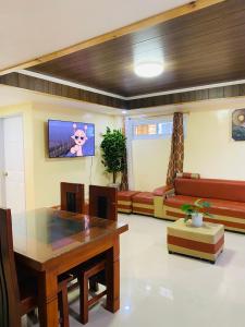 Μια τηλεόραση ή/και κέντρο ψυχαγωγίας στο The Cozy Cone2