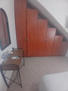 Posteľ alebo postele v izbe v ubytovaní Artemis Bakerys House 2